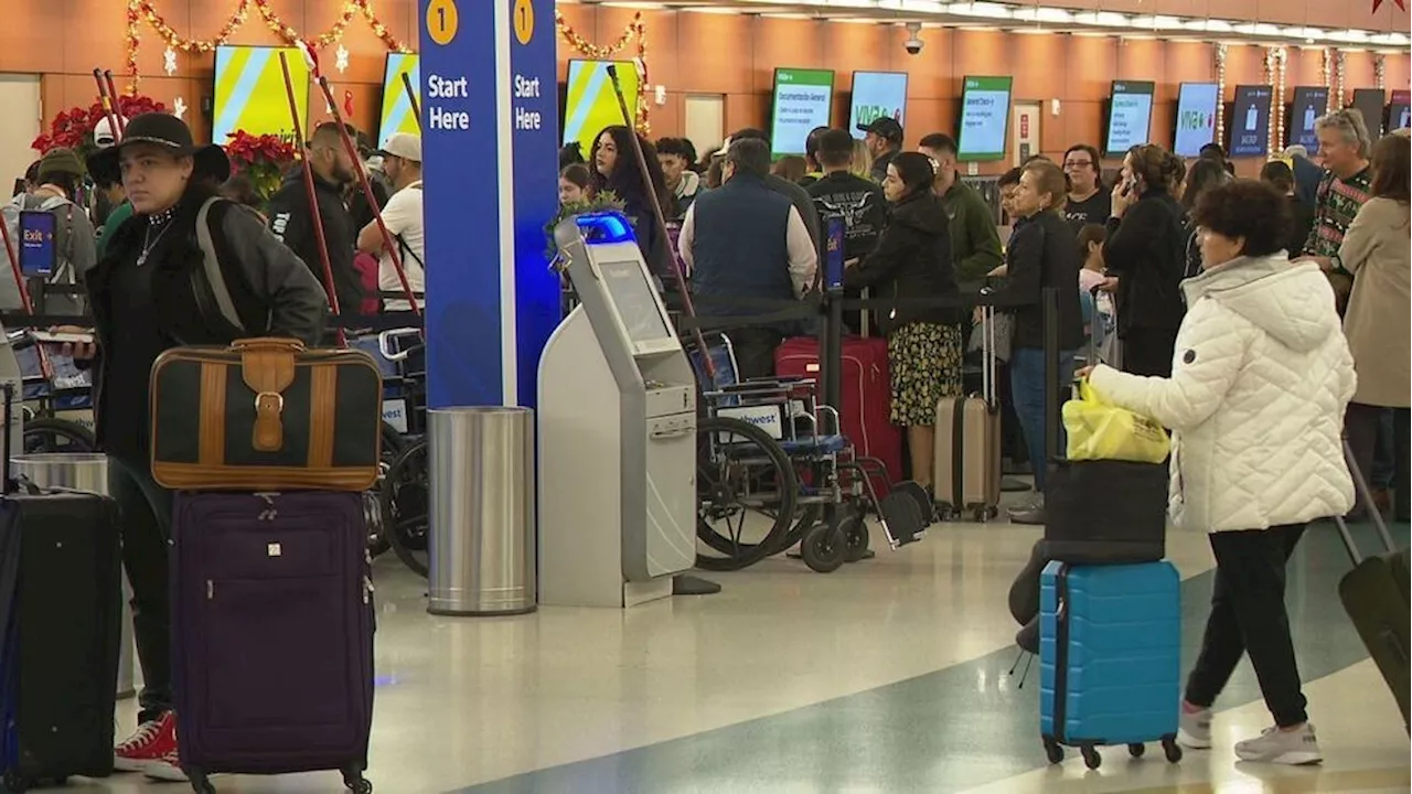 San Antonio airport braces for record holiday crowds, urges early arrival for travelers