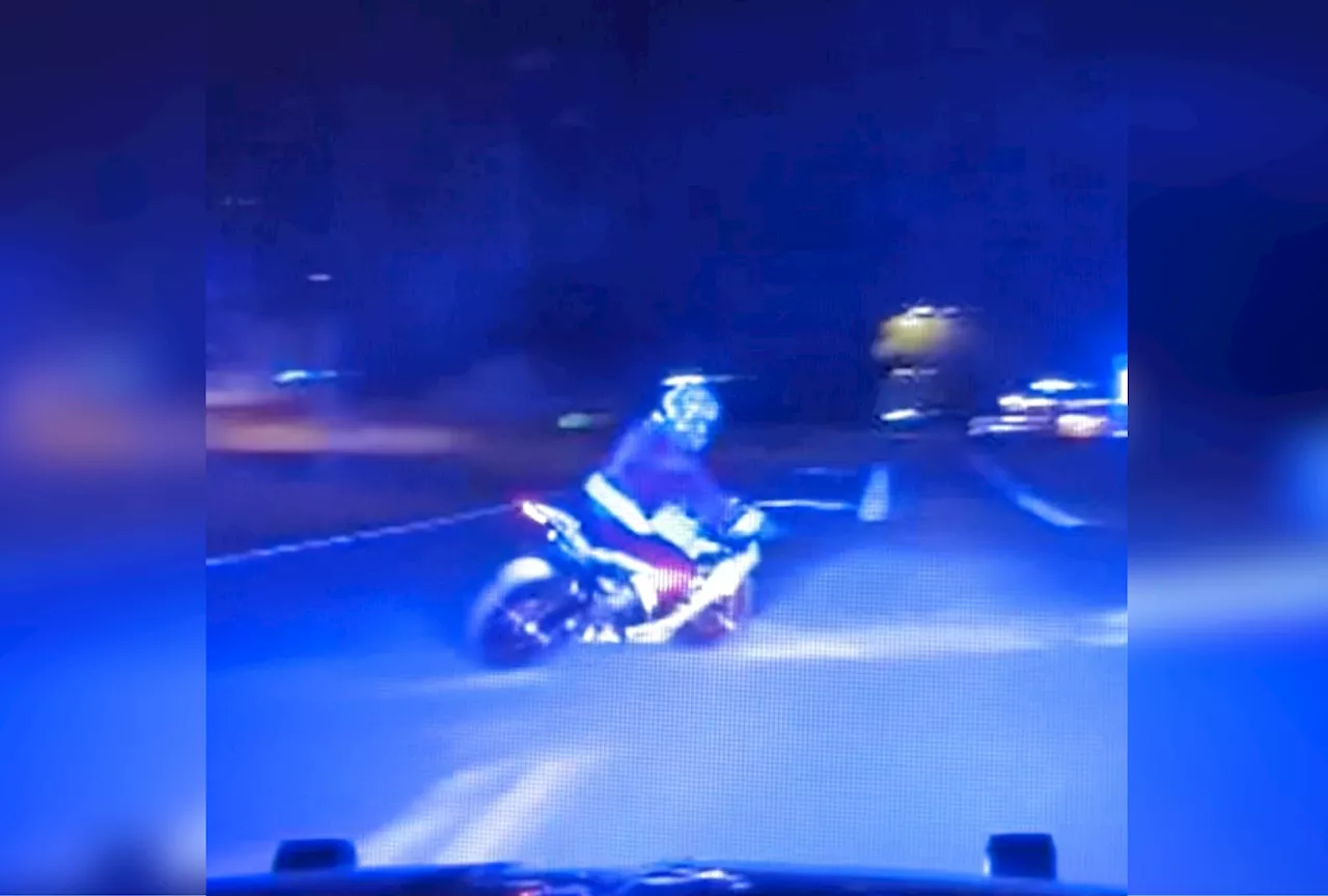 Santa Claus on a Motorcycle Leads Police on a Wild Chase in Florida