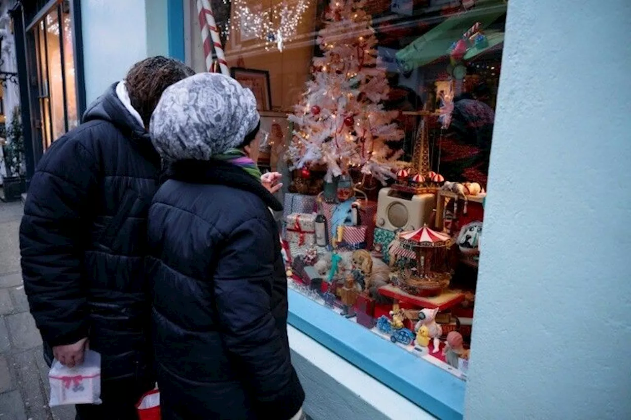 La vitrine féerique d'un collectionneur londonien