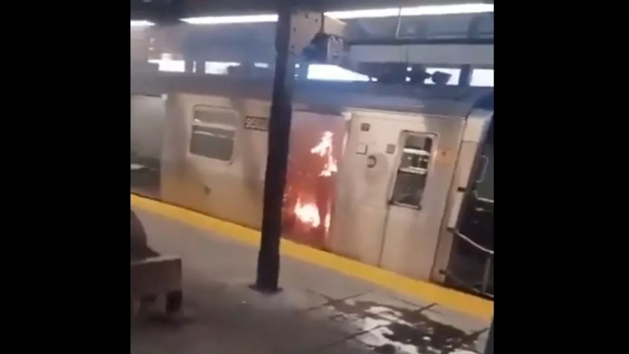 Hombre que prendió fuego a una mujer en metro de Nueva York enfrenta cargos de asesinato