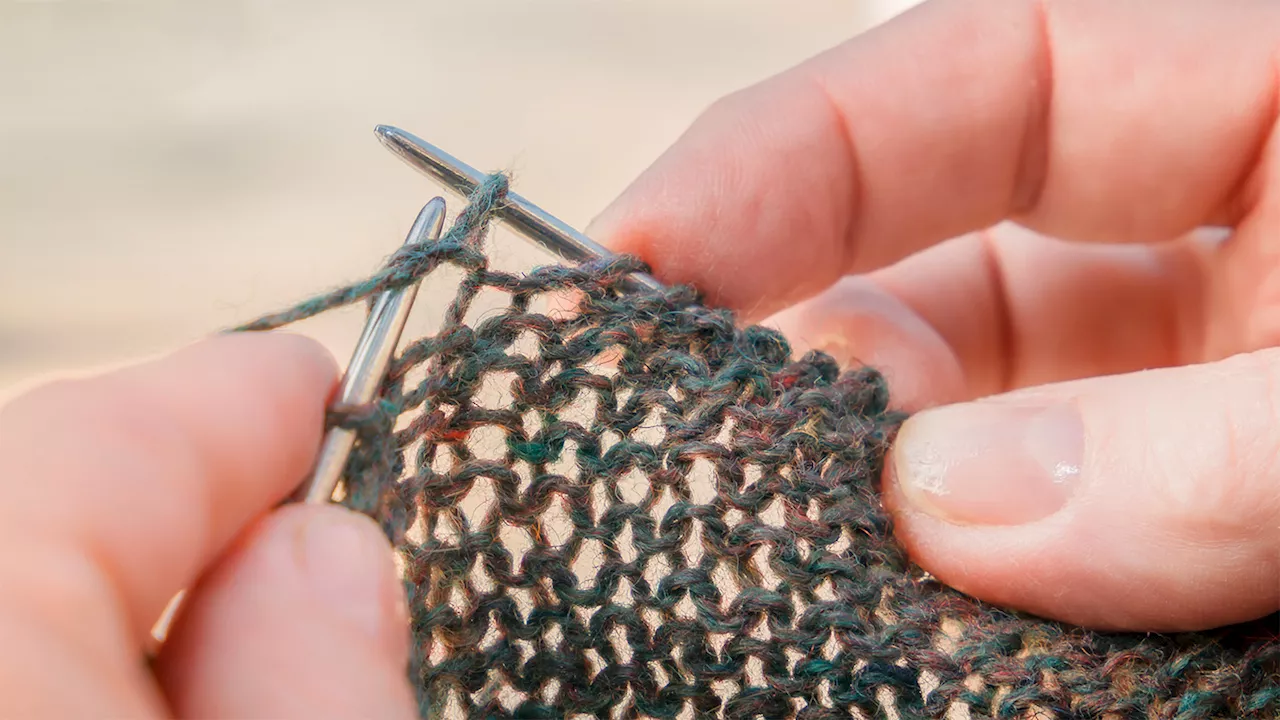 Friction Gives Knit Fabrics Their Springy Shapes