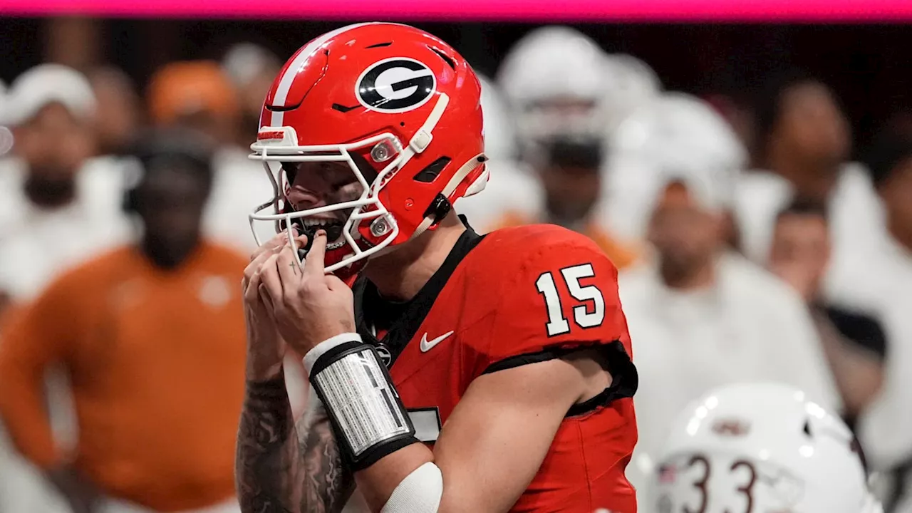 Georgia QB Beck Undergoes Successful Elbow Surgery