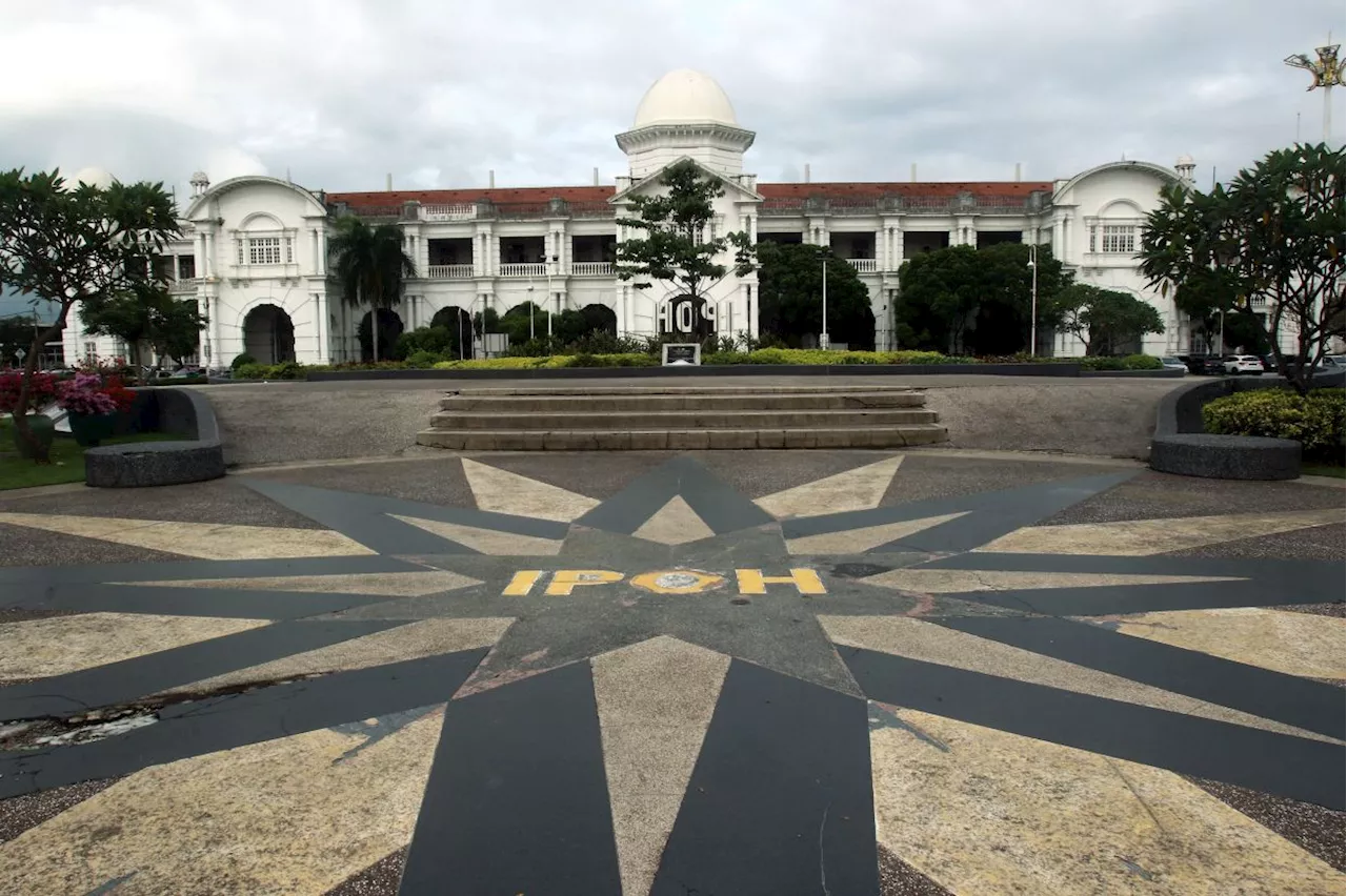 Ipoh Railway Station roof leaks to be fixed by February, exco