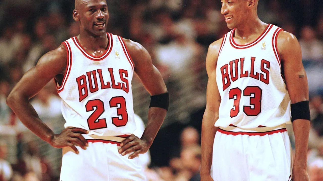 Michael Jordan’s all-time starting five ‘leaves out a lot of people’ with no room for Shaq or Charles Barkl...