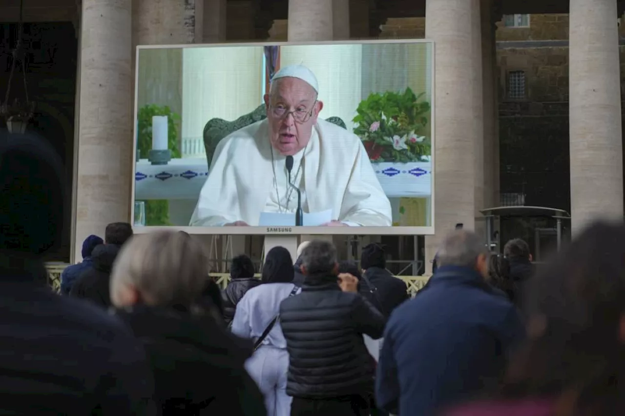 Pope Francis Calls for Ceasefire on Christmas