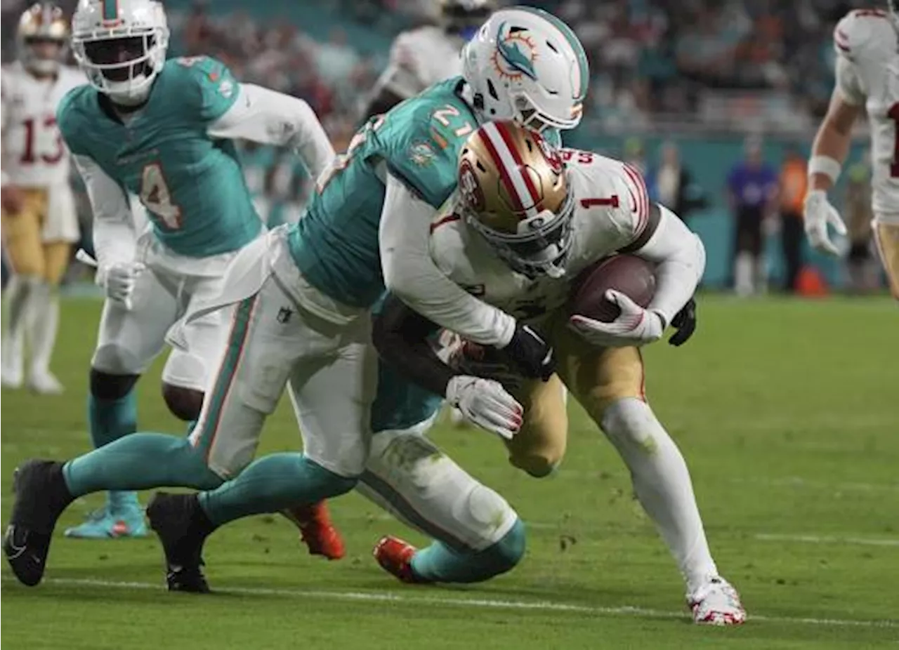 Dolphins vencen a los 49ers ya eliminados y mantienen vivas sus esperanzas de Playoffs