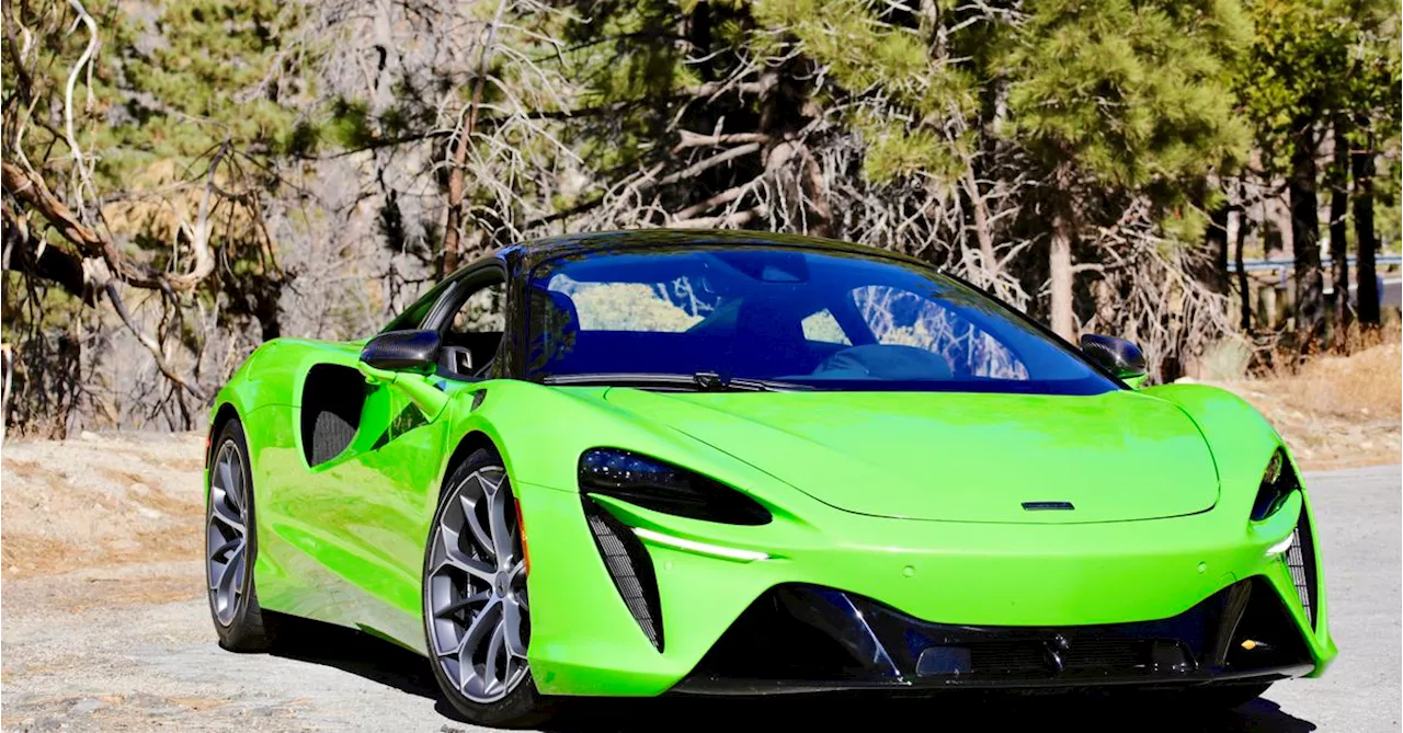 2025 McLaren Artura: A Bargain Supercar with P1-Inspired Tech