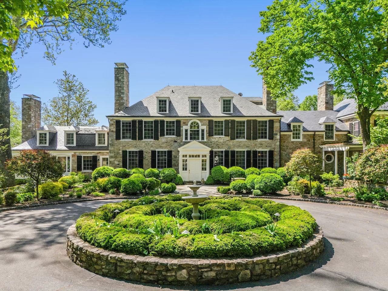 Luxurious Homes for Sale in Washington, D.C. Suburbs