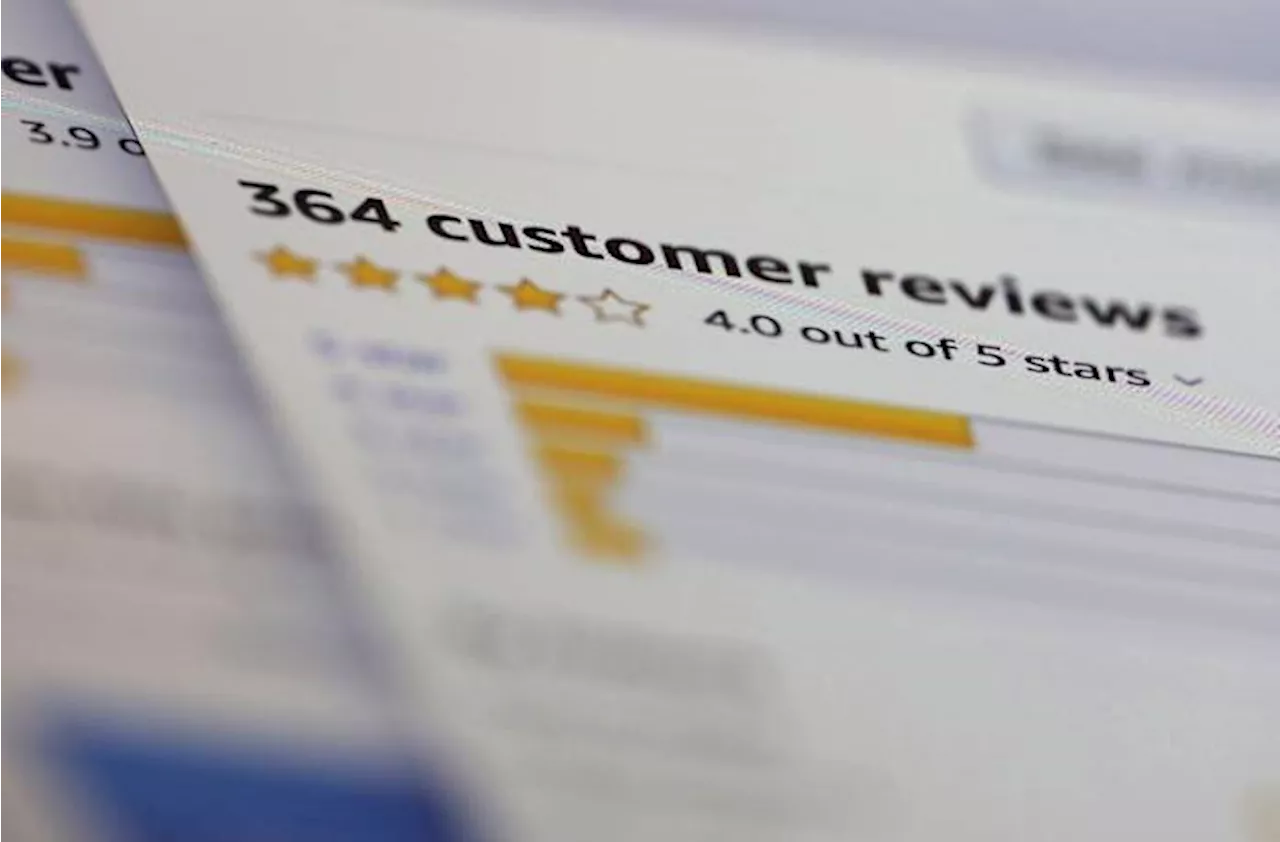 AI-Generated Fake Reviews Flood Online Platforms