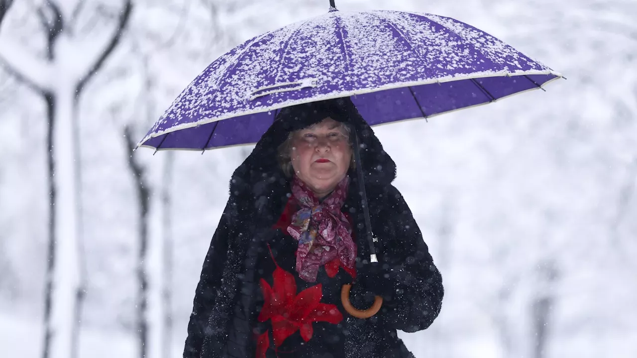 Heavy Snowfall Blankets Sarajevo