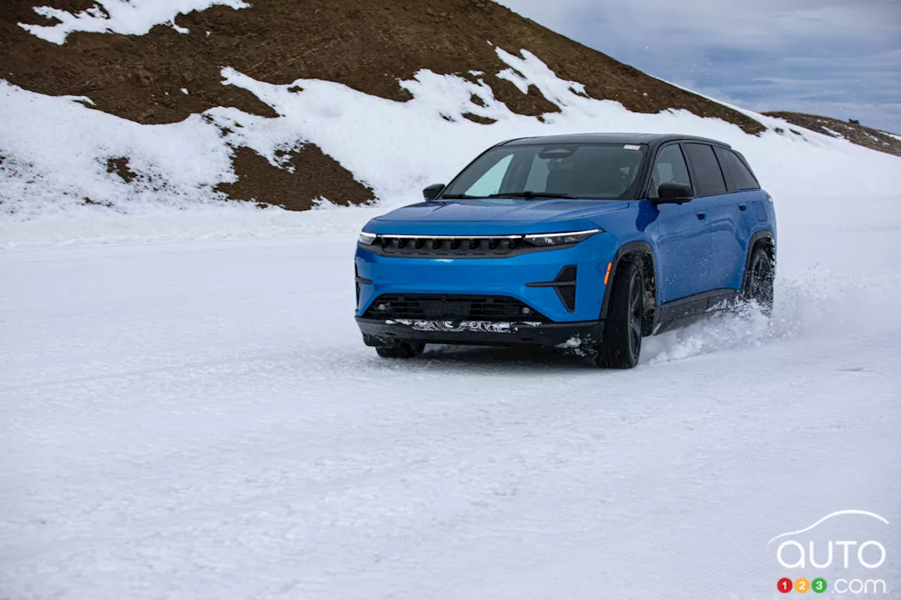 2024 Jeep Wagoneer S: Luxury Meets Off-Road Capability