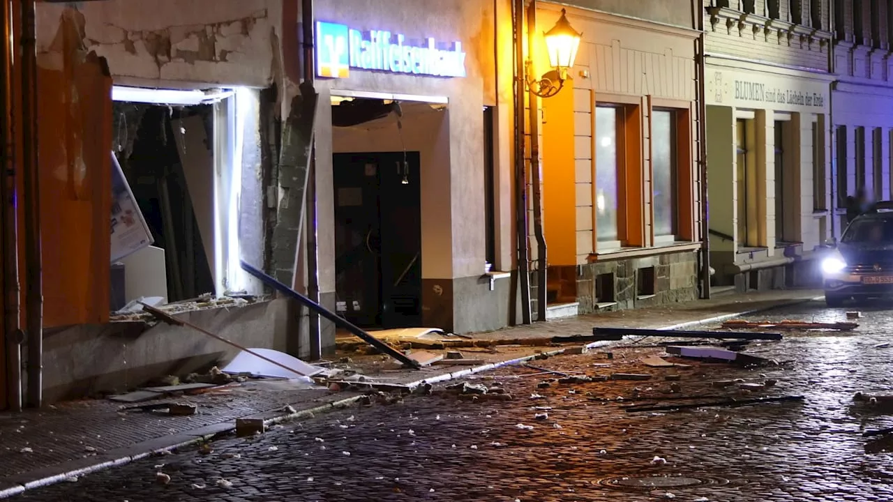 Bankautomat in Colditz in die Luft gejagt - Räuber flüchten