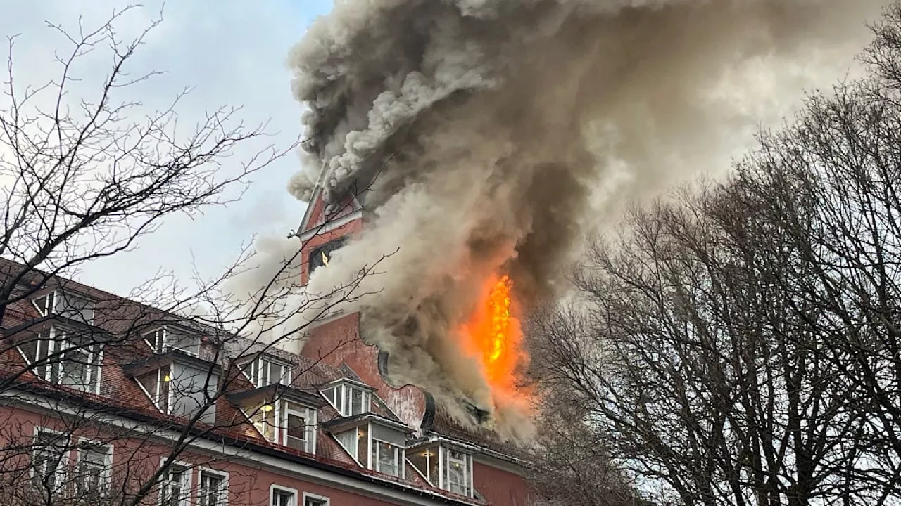 München: Seniorenheim am Englischen Garten in Vollbrand!