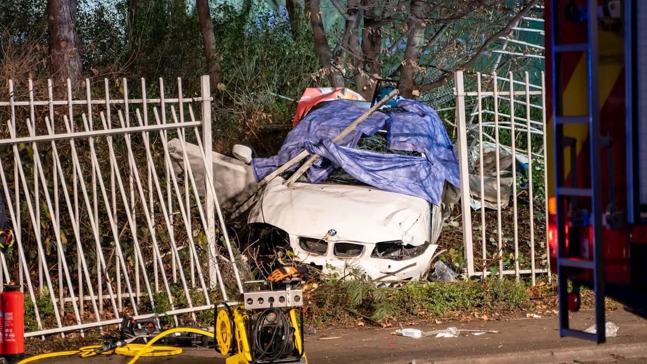 Tödlicher Unfall nach mutmaßlichem Kfz-Rennen in der Nacht zu Heiligabend