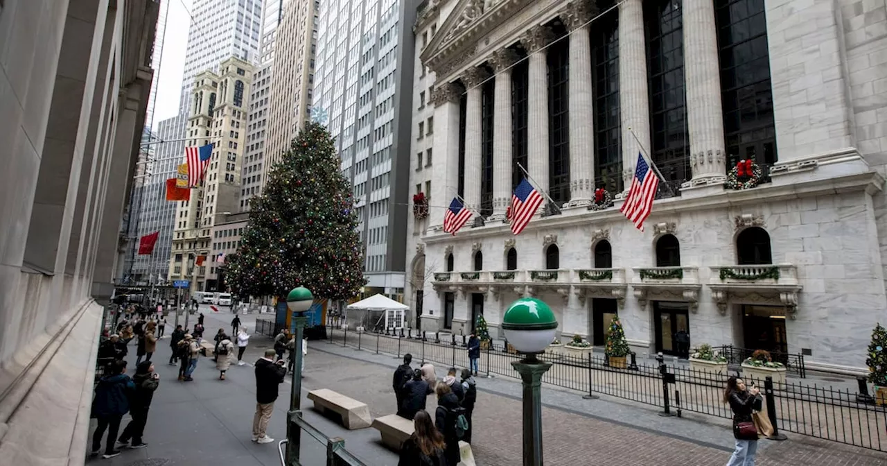 US Futures Rise in Quiet Trading; European Stocks Mixed Ahead of Holidays