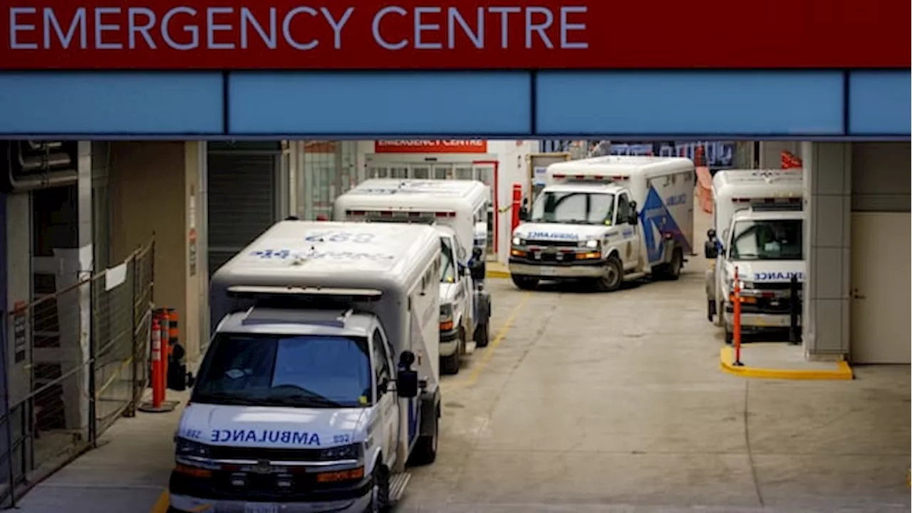 Toronto Paramedics Call in Sick, Refuse Overtime After Contract Vote