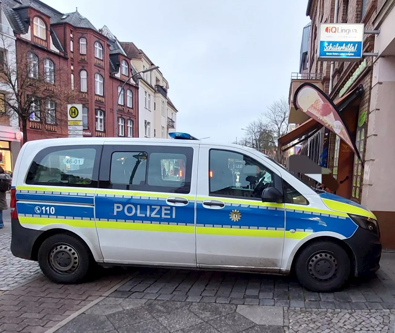 Brand in Mehrfamilienhaus in Berlin-Gesundbrunnen