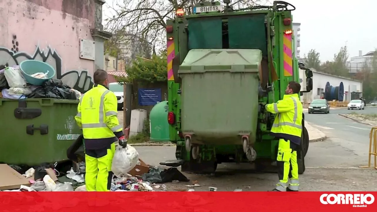 Lisboa Distribui Contentores para Mitigar Impacto da Greve de Limpeza