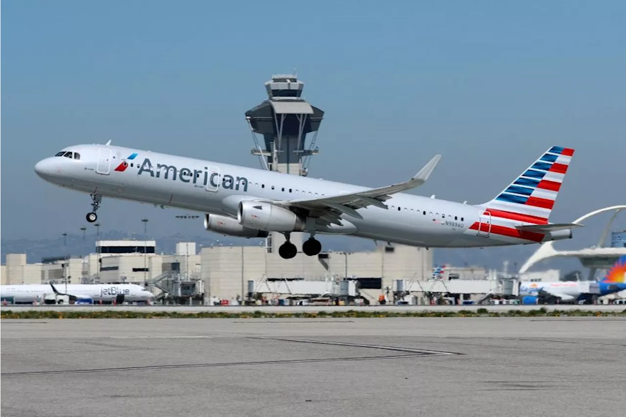 American Airlines Retoma Voos Após Interrupção Técnica na Véspera de Natal