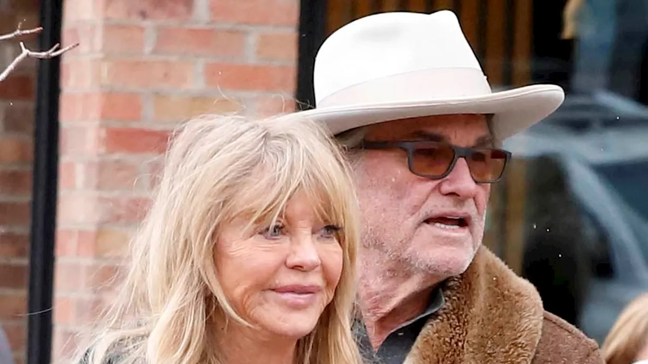 Goldie Hawn and Kurt Russell Spotted Christmas Shopping in Aspen