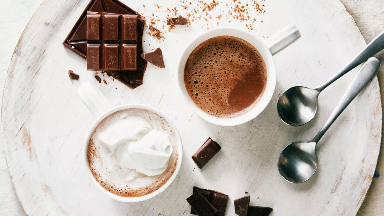 Hot Cocoa vs. Hot Chocolate: What's the Difference?