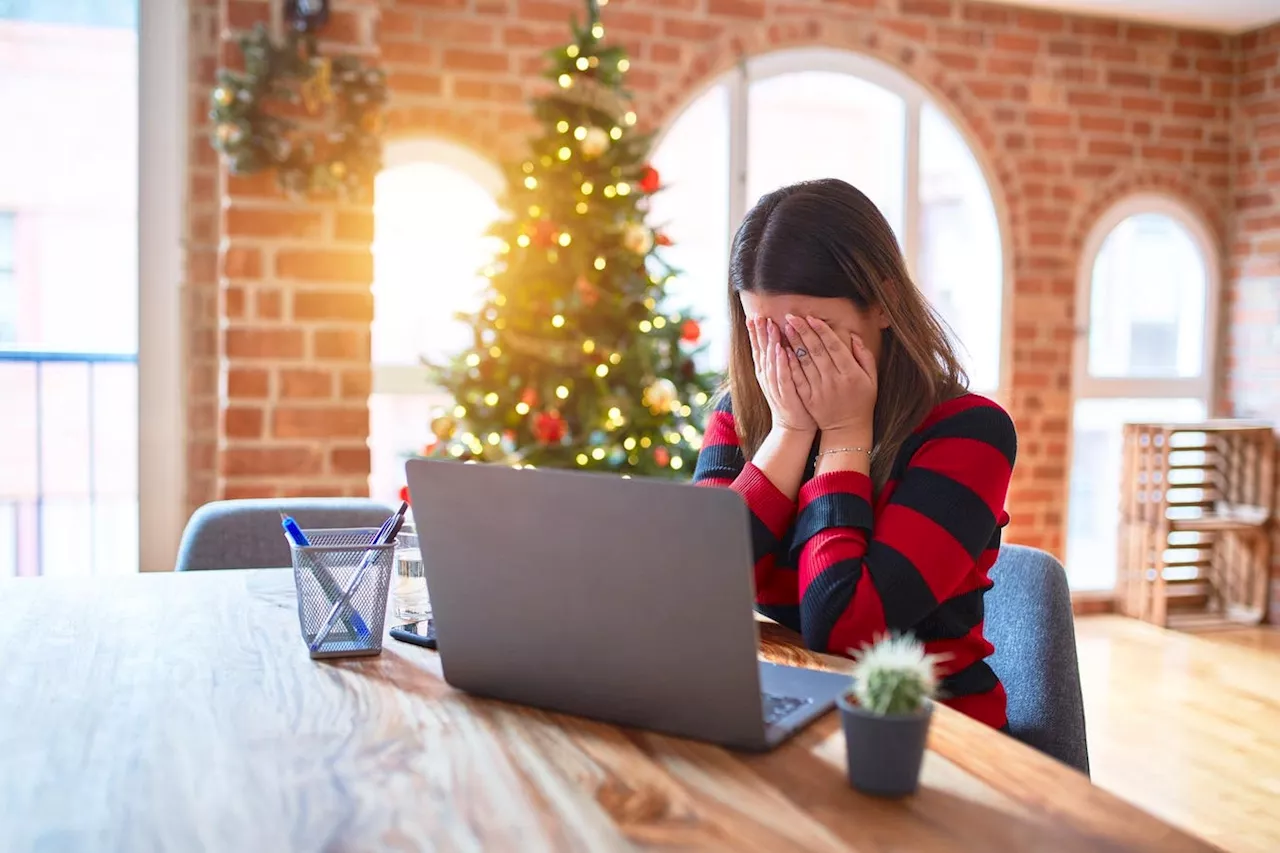 Social Media: A Holiday Stress Booster or Connection Lifeline?