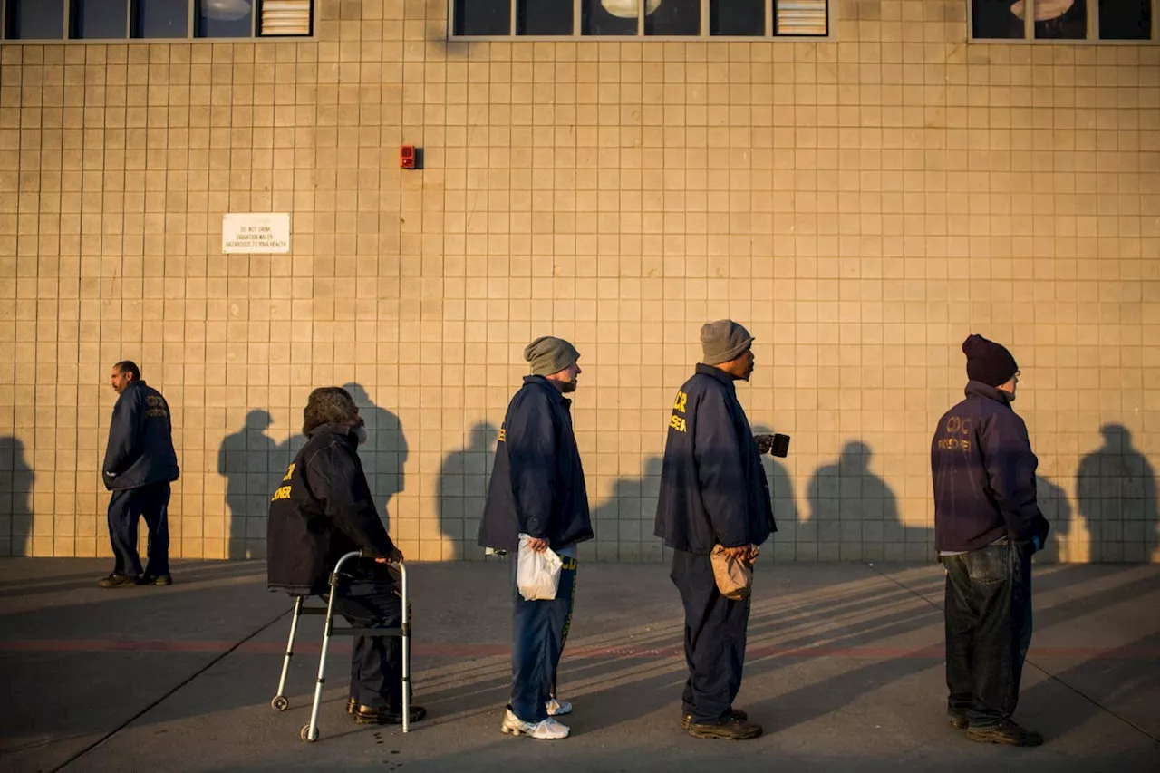 US Prison System Grapples with Aging Population and Healthcare Crisis