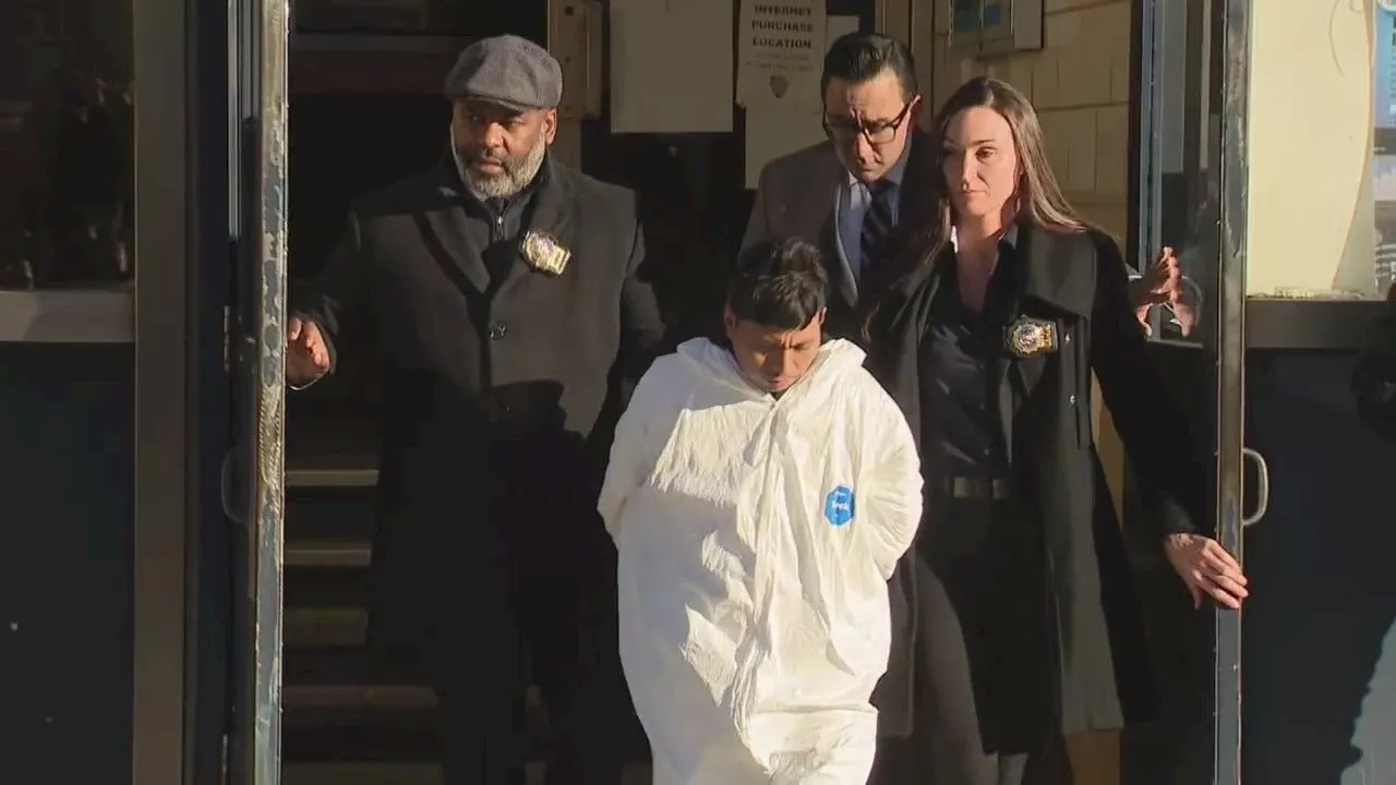 Suspect in Brooklyn Subway Fire Death Appears in Court