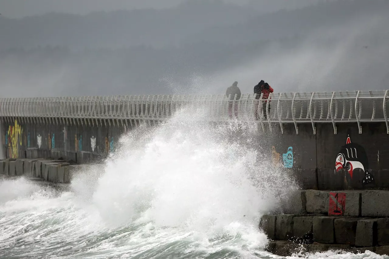 Christmas Storms To Batter British Columbia Coast