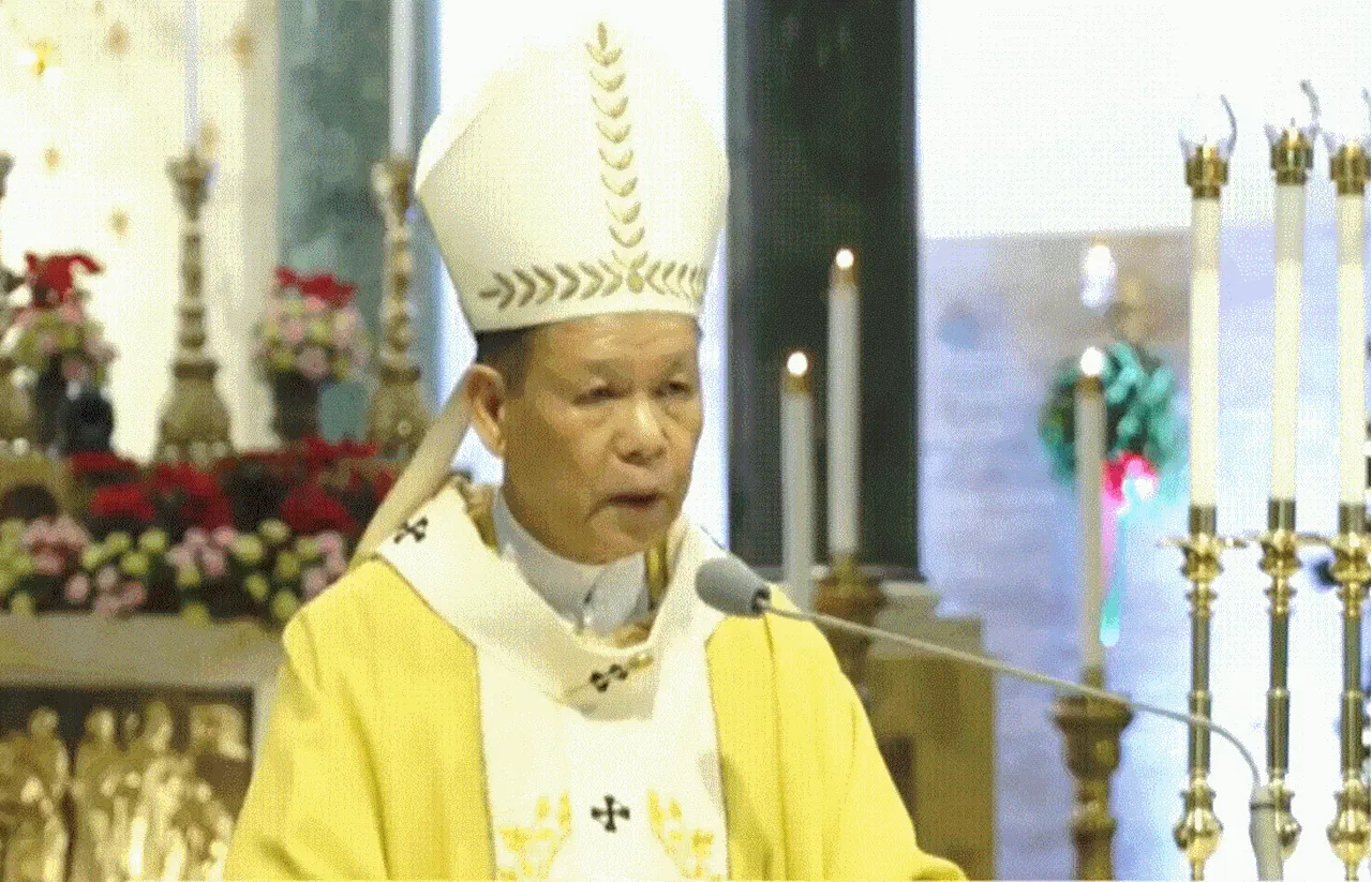 Manila Archbishop Calls Catholics 'Pilgrims of Hope' as Jubilee Year Begins