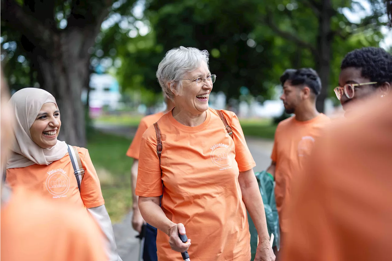 Volunteering Linked to Slower Biological Aging