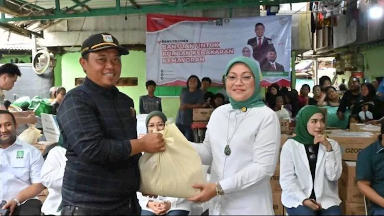 Bantu Korban Kebakaran Kemayoran, Anggota DPR Ida Fauziyah: Perlu Sosialisasi Bahaya Listrik