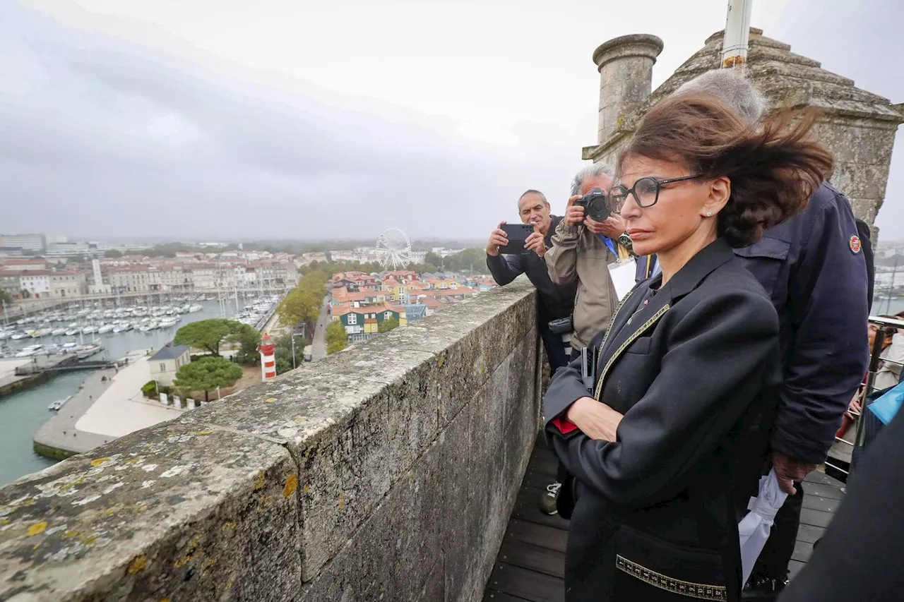 Gouvernement Bayrou : Rachida Dati à la culture, une improbable visiteuse devenue locataire durable