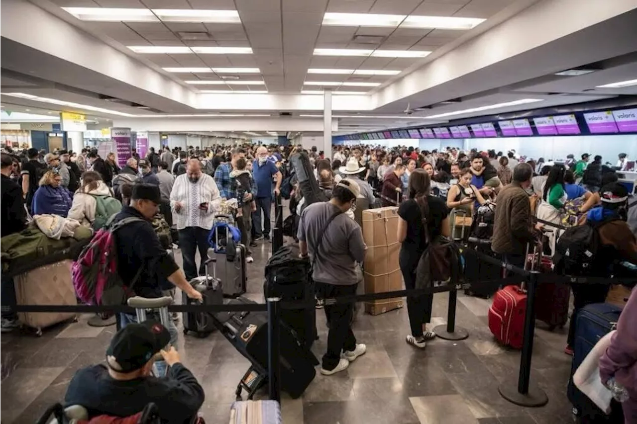 Neblina en Tijuana deja miles de pasajeros varados en el aeropuerto