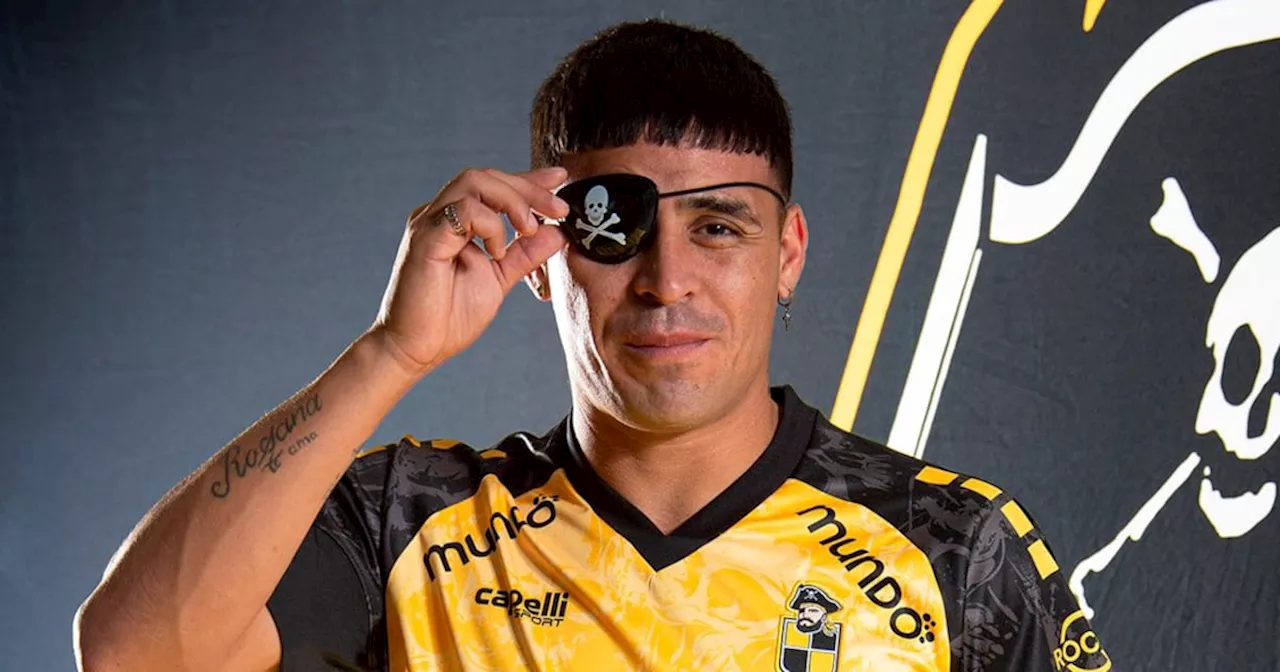 Brian Fernández se retira del fútbol chileno y regresa a Argentina