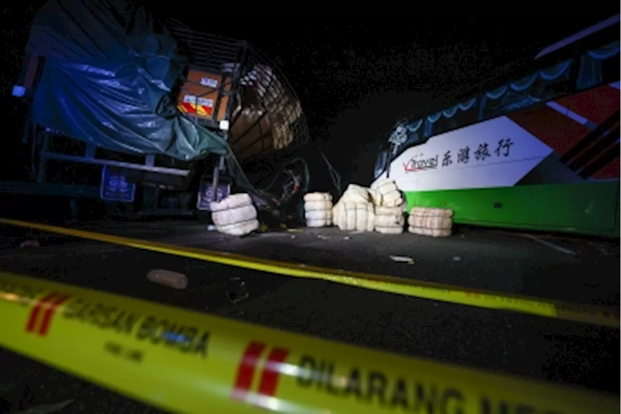 Detached Tyre From Lorry Sparks Fatal Crash on PLUS Highway, Killing Seven