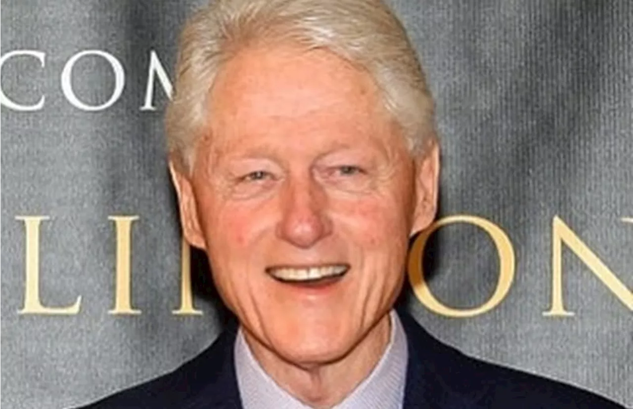 Mantan Presiden Bill Clinton Dilarikan ke Rumah Sakit