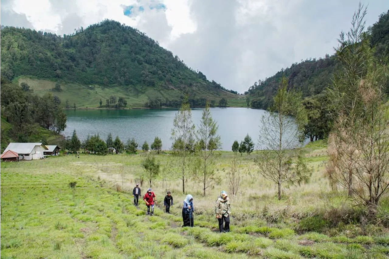 Pendakian Gunung Semeru Dibuka, Kuota 200 Orang Per Hari