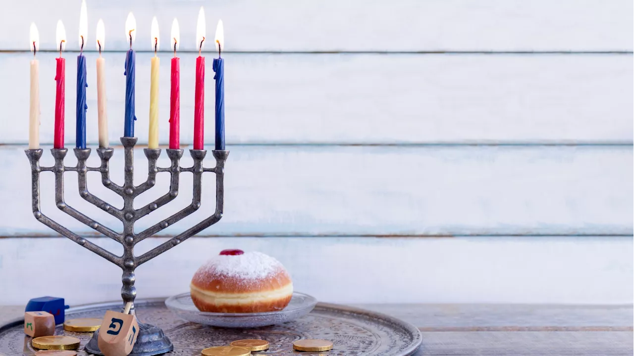 Hanukkah to Begin on Christmas Day in 2024