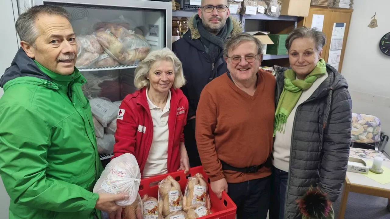 Groß-Enzersdorfer Grüne spenden Fleisch für die Tafel