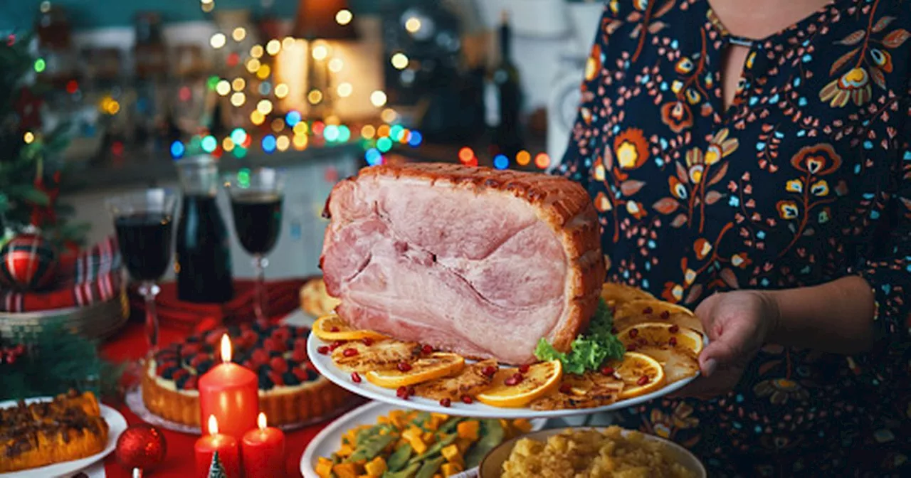 Chef Reveals Secret to a Delicious Christmas Ham