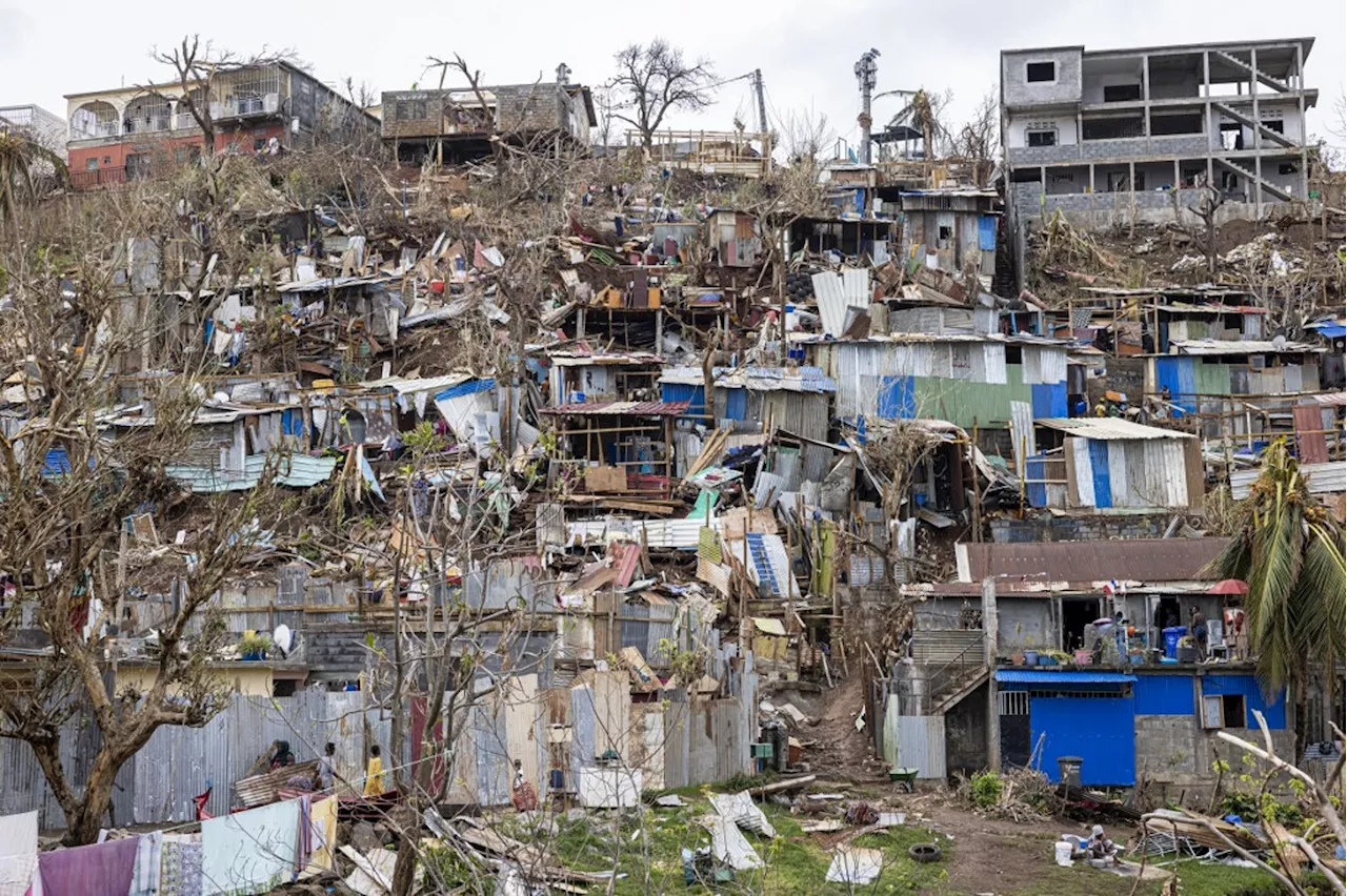 Le bilan du cyclone Chido à Mayotte s'élève à 39 morts