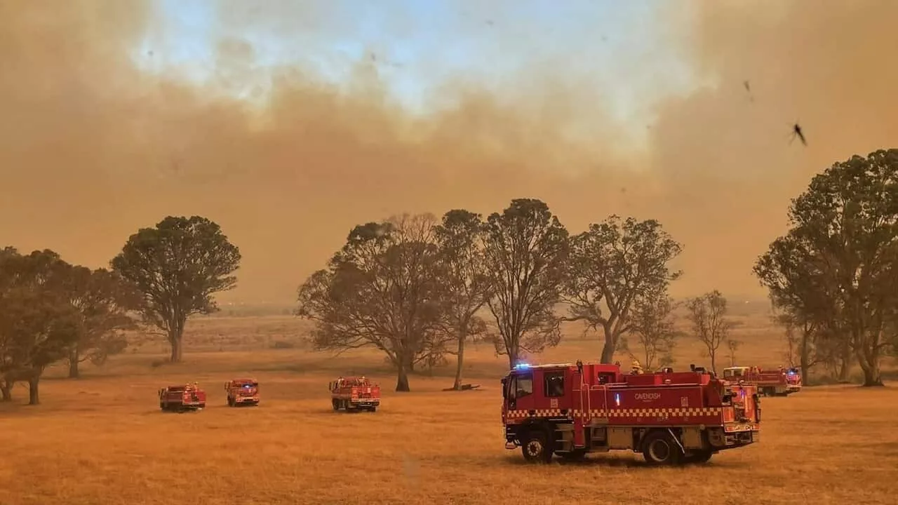 Total fire bans for Christmas Day and beyond, with one state facing 'driest period on record'