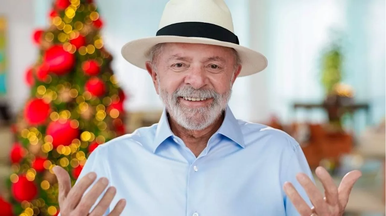 Lula Deseja Feliz Natal, Enfatiza Força da Economia e Compromisso com País Mais Justo