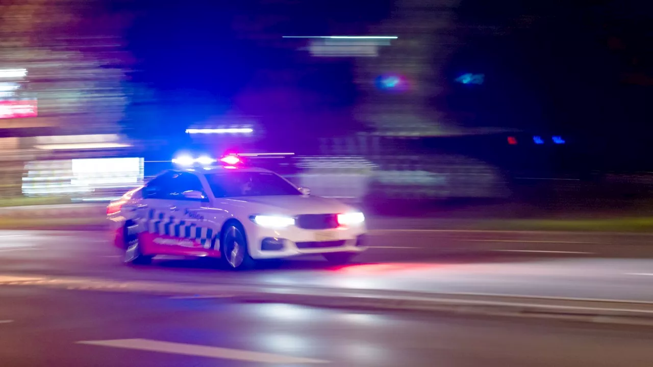 Police officer hospitalised while throwing road spikes during high-speed chase