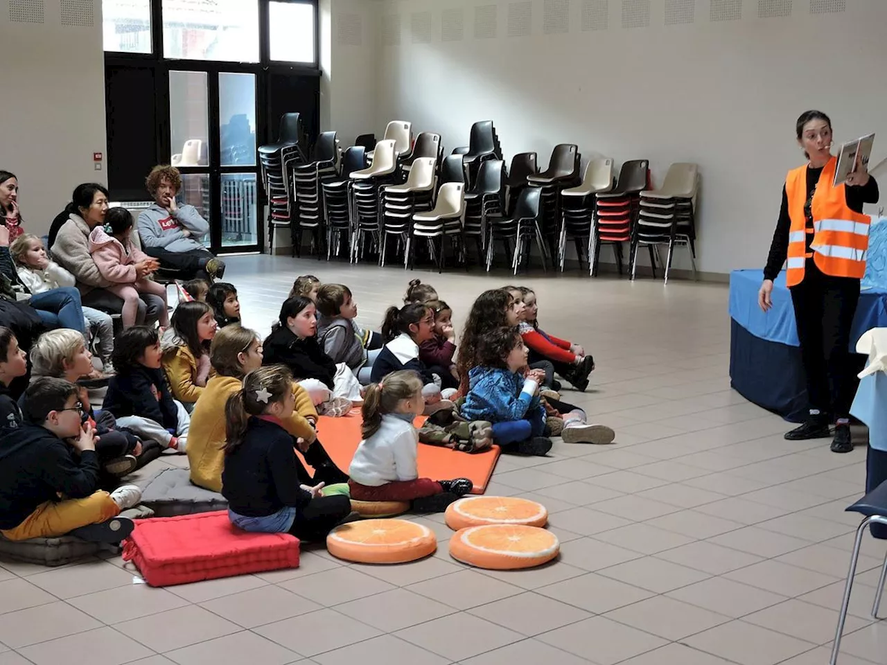 Arthez-de-Béarn : un joli conte écologique de Noël a clôturé l’année à la bibliothèque