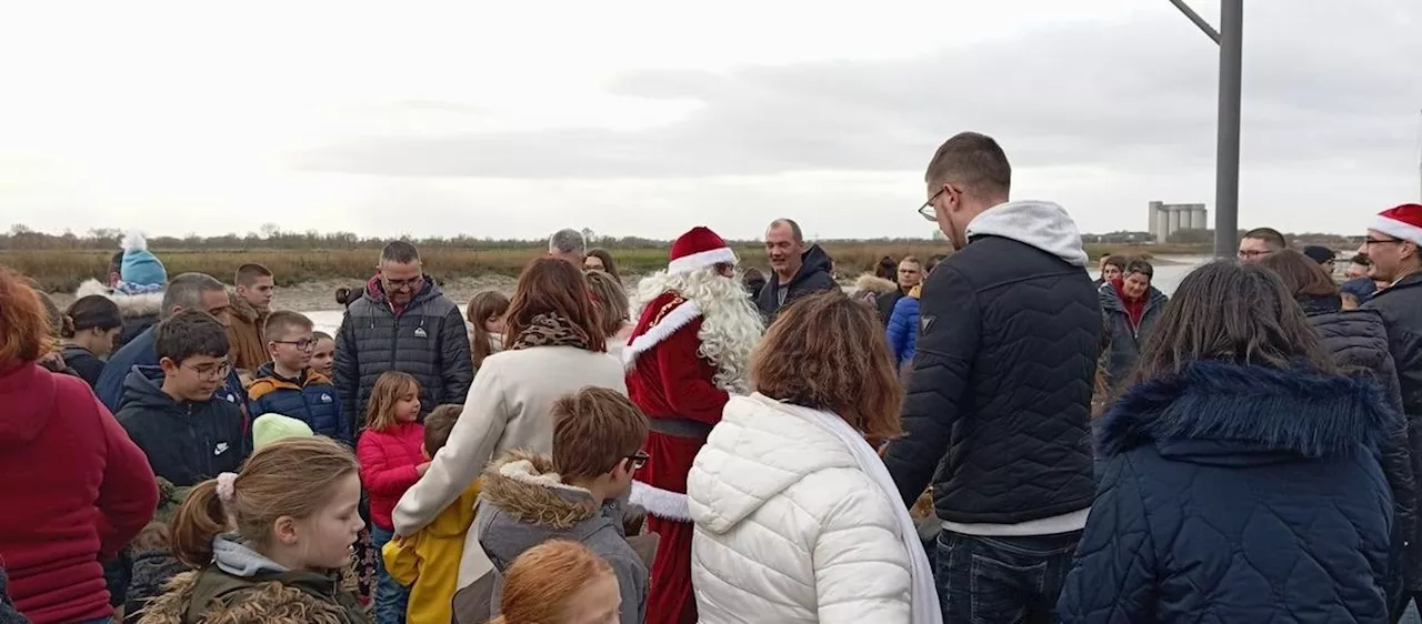 Tonnay-Charente : le Père Noël a commencé sa tournée