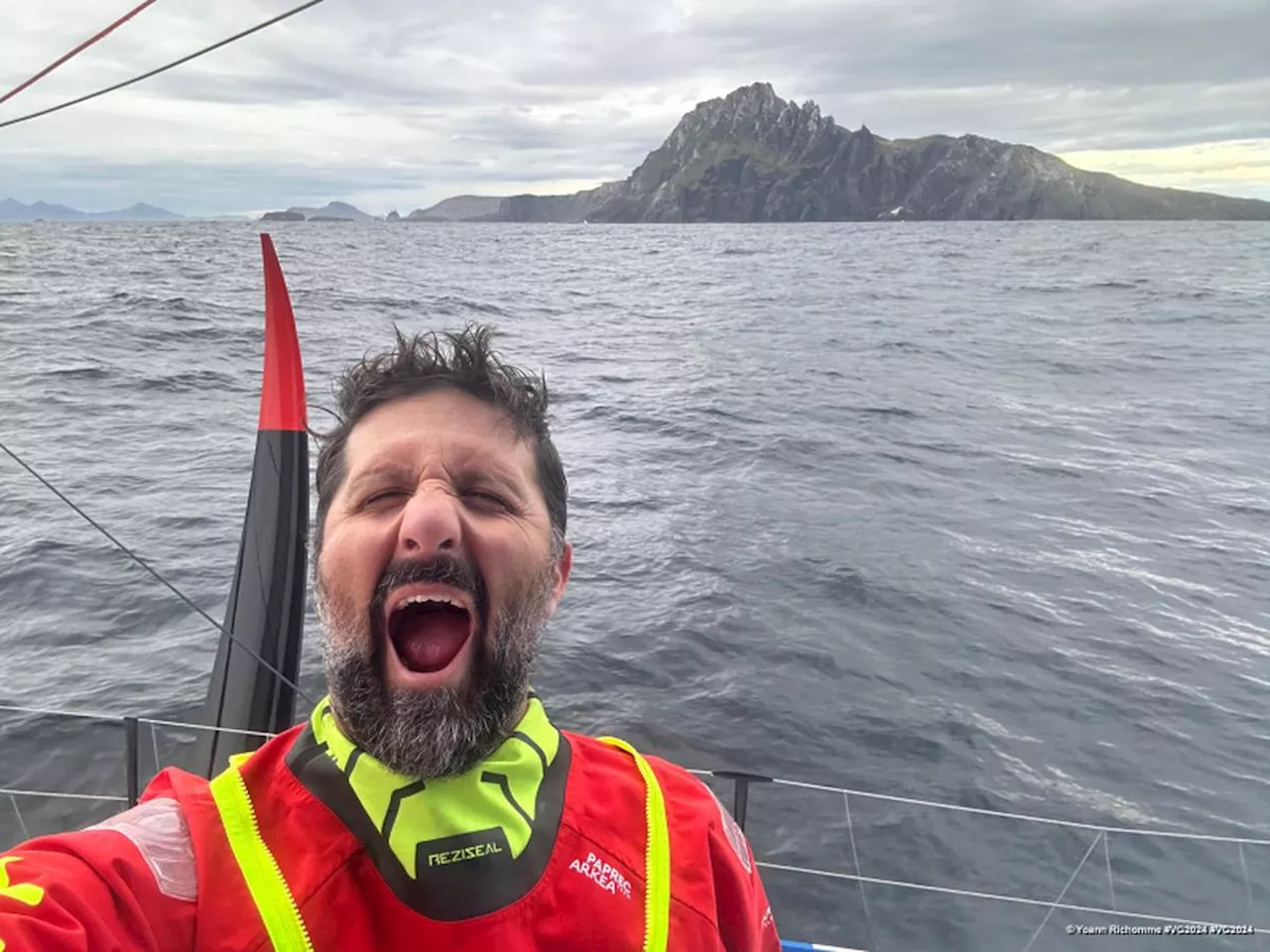 VIDÉO. Vendée Globe : Yoann Richomme a franchi le Cap Horn, Charlie Dalin le suit de près