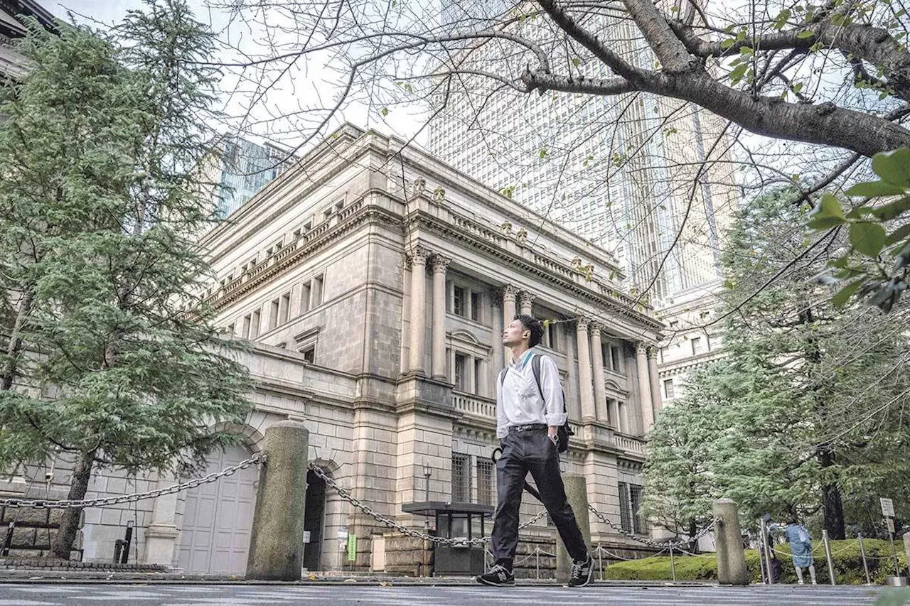 BOJ Policymakers Agree to Raise Rates if Economy Meets Forecasts