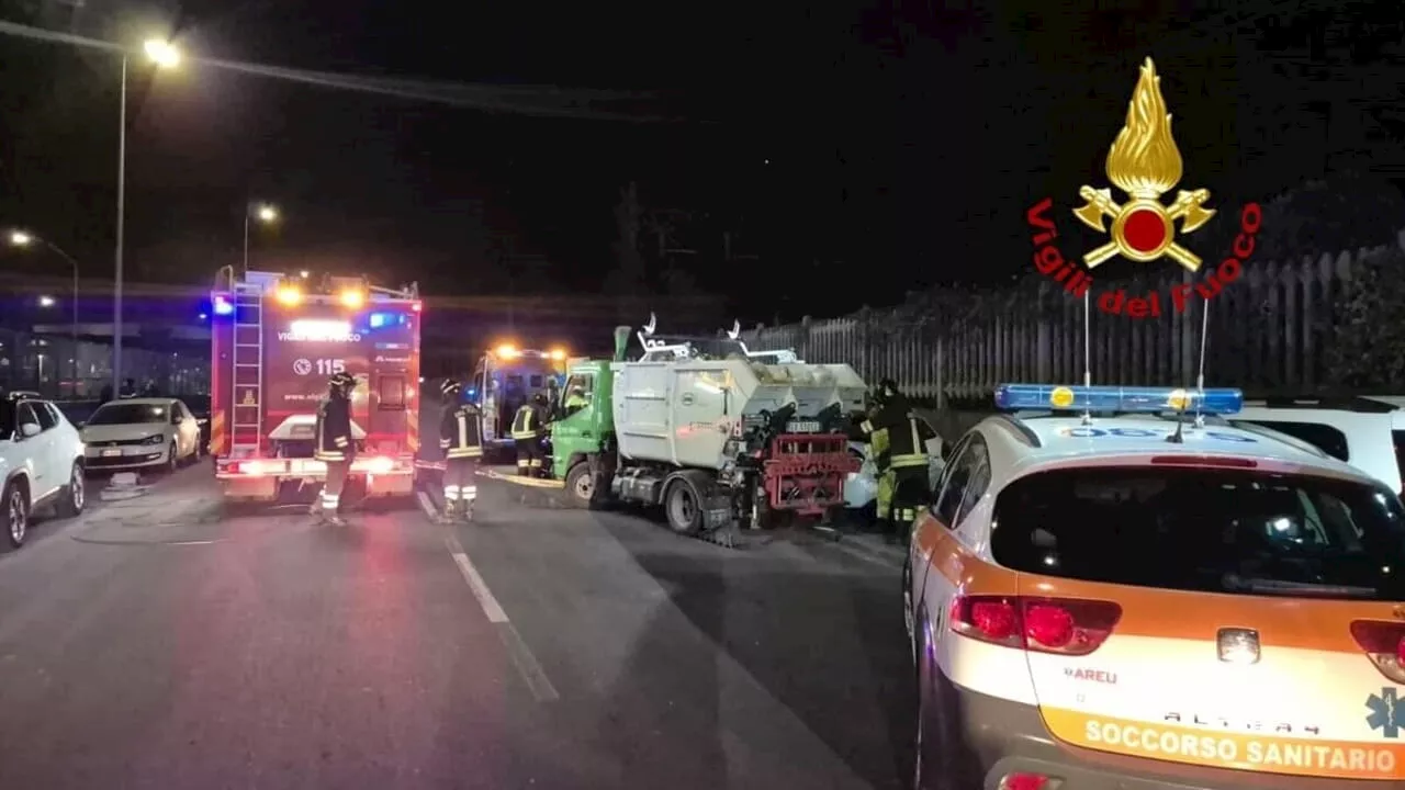 Incidente Mortale Amsa: Operaio Schiacciato a Milano